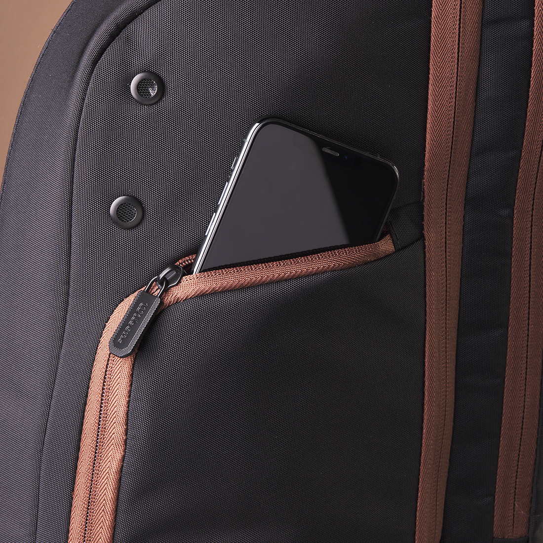 4fd9be858c892c3a748169485cb009bb